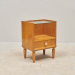 1577 4243 BEDSIDE TABLE